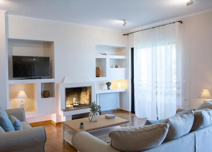 Arokaria House Case de vacanță *